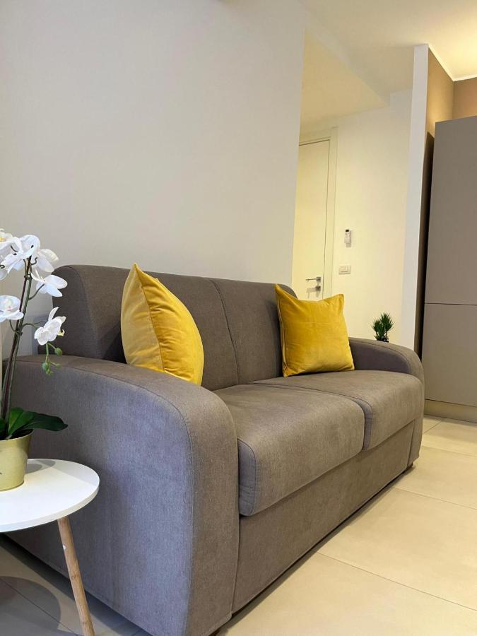 Apartments Ennio Top Class Bari Exterior photo