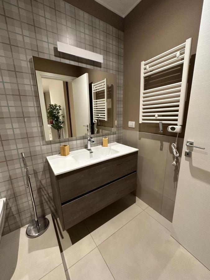 Apartments Ennio Top Class Bari Exterior photo