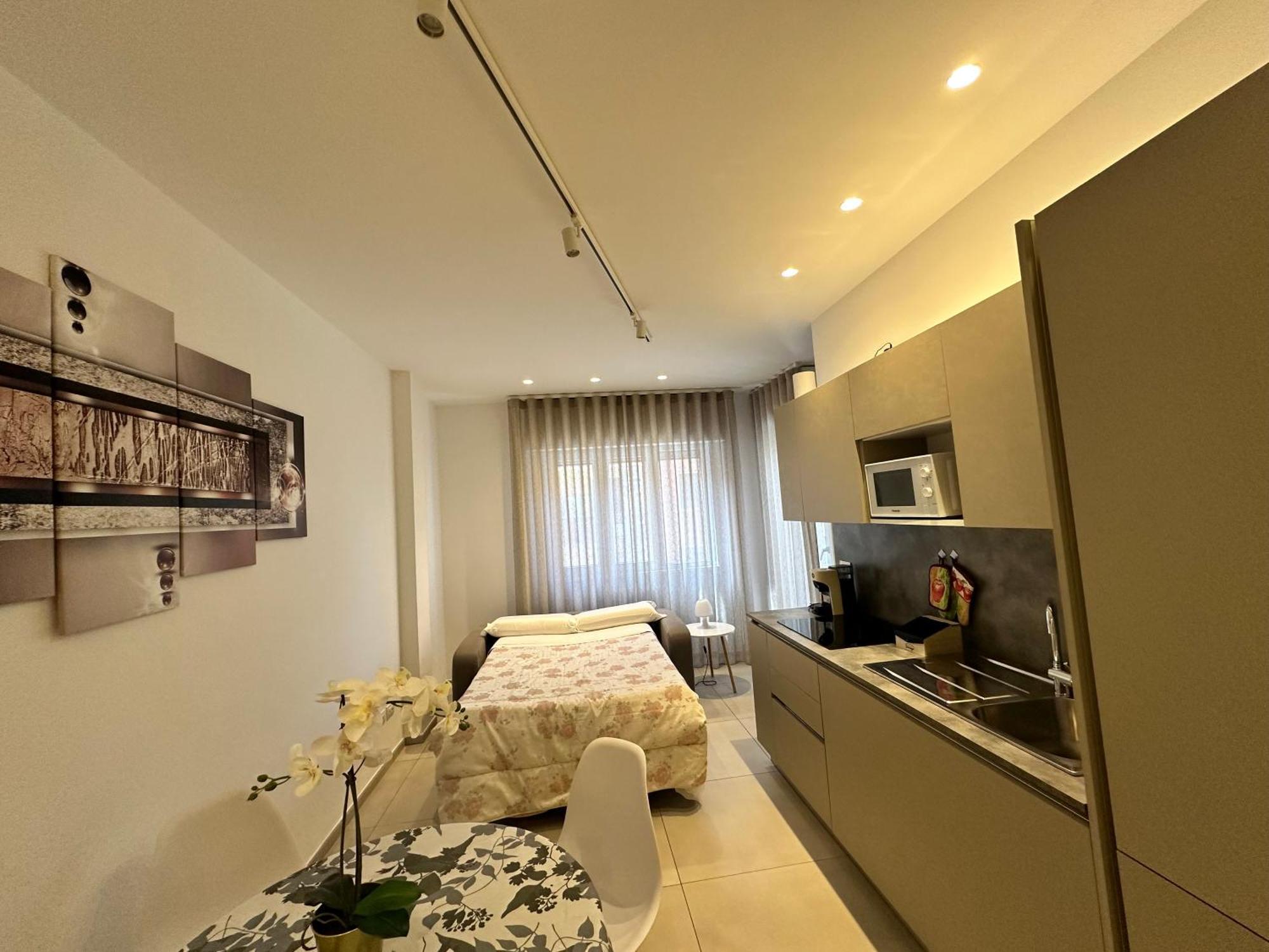 Apartments Ennio Top Class Bari Exterior photo